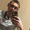 Артем, 22 года
