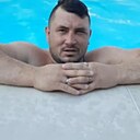 Михаил, 34 года