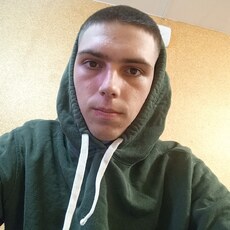 Фотография мужчины Кирилл, 21 год из г. Брянск