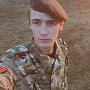 Денис, 22 года