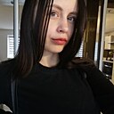 Полина, 24 года