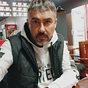 Иги, 44 года