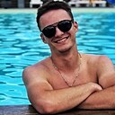 Макс, 32 года