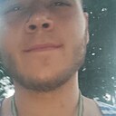 Максим, 23 года