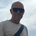 Ren, 44 года