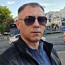 Юрий, 32 года