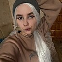 Полина, 23 года