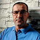 Макс, 44 года