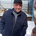 Простой, 52 года