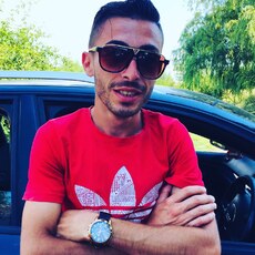 Фотография мужчины Cosmin, 32 года из г. Timișoara