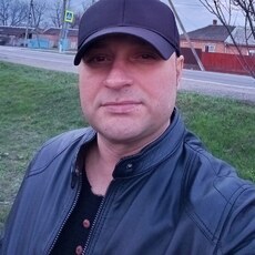 Фотография мужчины Лев, 43 года из г. Ленинградская