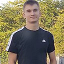 Андрей, 25 лет