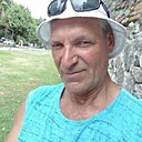 Феликс, 52 года