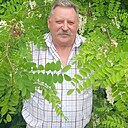 Виктор, 62 года