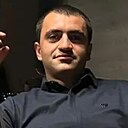 Роман, 33 года