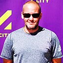 Валерий, 44 года