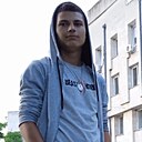 Антон, 19 лет