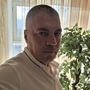 Vasile, 51 год