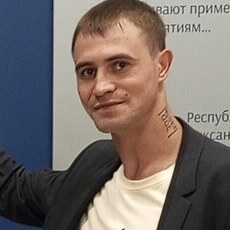 Фотография мужчины Александр, 32 года из г. Углегорск (Сахалинская Область)