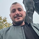 Артём, 32 года