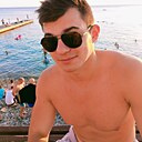 Михаил, 23 года