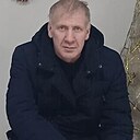 Валера, 52 года