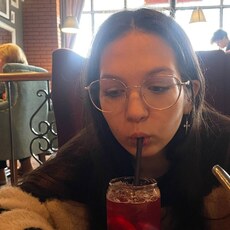 Фотография девушки Алиса, 20 лет из г. Санкт-Петербург