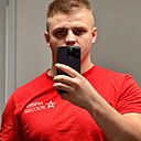 Лев, 24 года