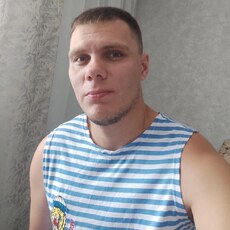 Фотография мужчины Дмитрий, 33 года из г. Находка