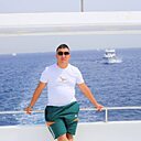 Макс, 32 года