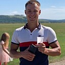 Лев, 33 года