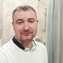 Роман, 32 года