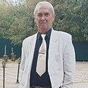 Рафаэль, 62 года