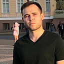 Макс, 32 года
