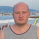 Роман, 33 года