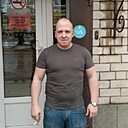 Илья, 32 года
