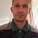 Den, 41 год