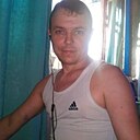 Max, 43 года