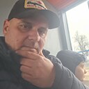 Radu, 42 года