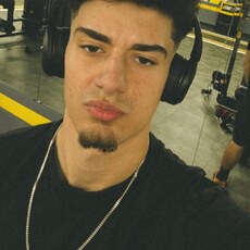Фотография мужчины Luca, 20 лет из г. Craiova