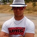 Василий, 33 года