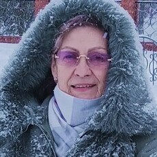 Фотография девушки Лилия, 66 лет из г. Вятские Поляны