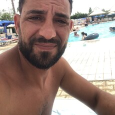 Фотография мужчины Claudiu, 25 лет из г. Timișoara