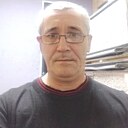 Юрий, 52 года