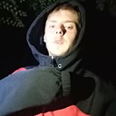 Саша, 22 года