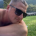 Саша, 37 лет