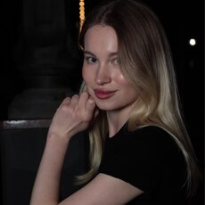 Фотография девушки Ангелина, 19 лет из г. Санкт-Петербург