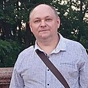 Leon, 54 года