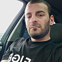 Beso Beso, 31 год