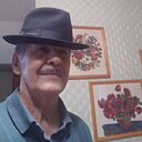 Максим, 61 год